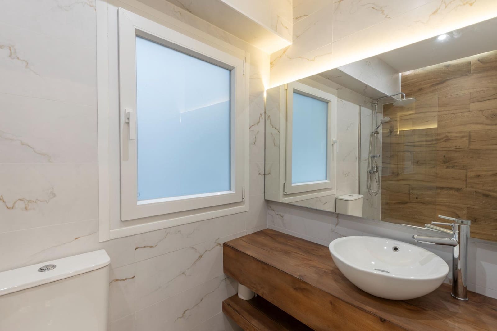 2 sovrum Lägenhet till salu i Granada stad - 270 000 € (Ref: 9748189)