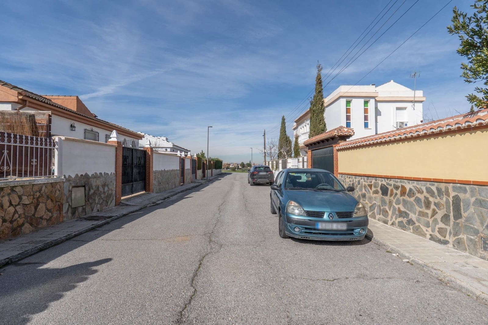 6 soveværelse Villa til salg i Otura med swimmingpool garage - € 399.000 (Ref: 9759180)