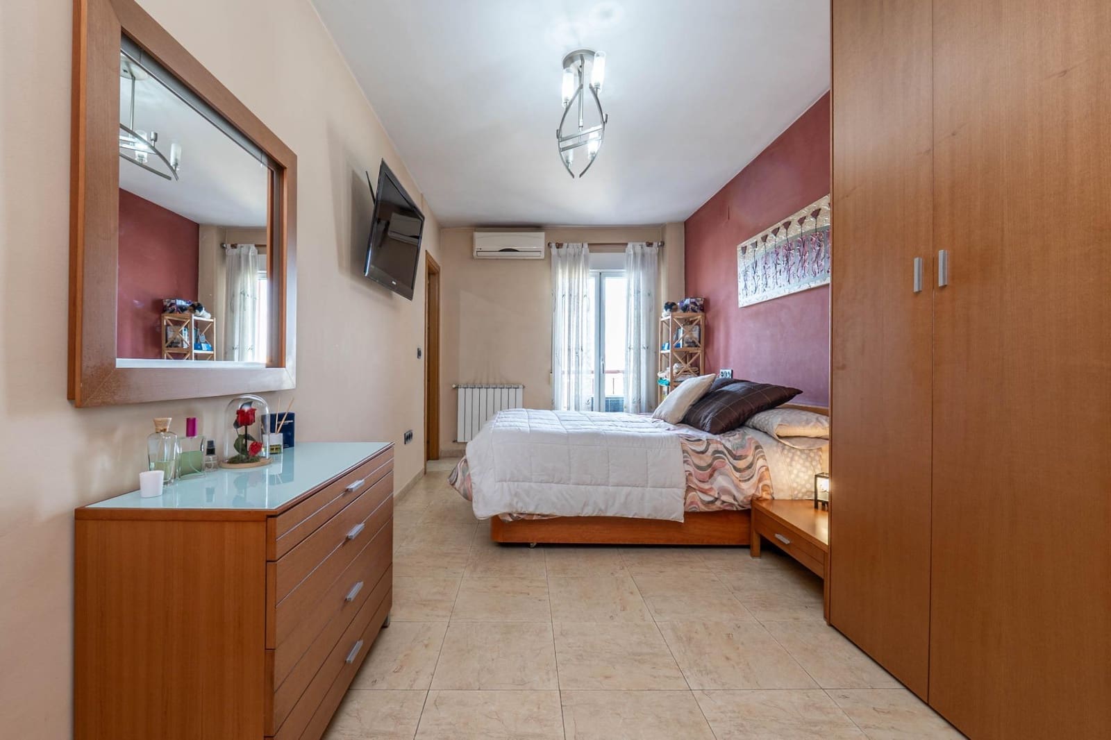 3 soverom Leilighet til salgs i Granada by med garasje - € 240 000 (Ref: 9759182)