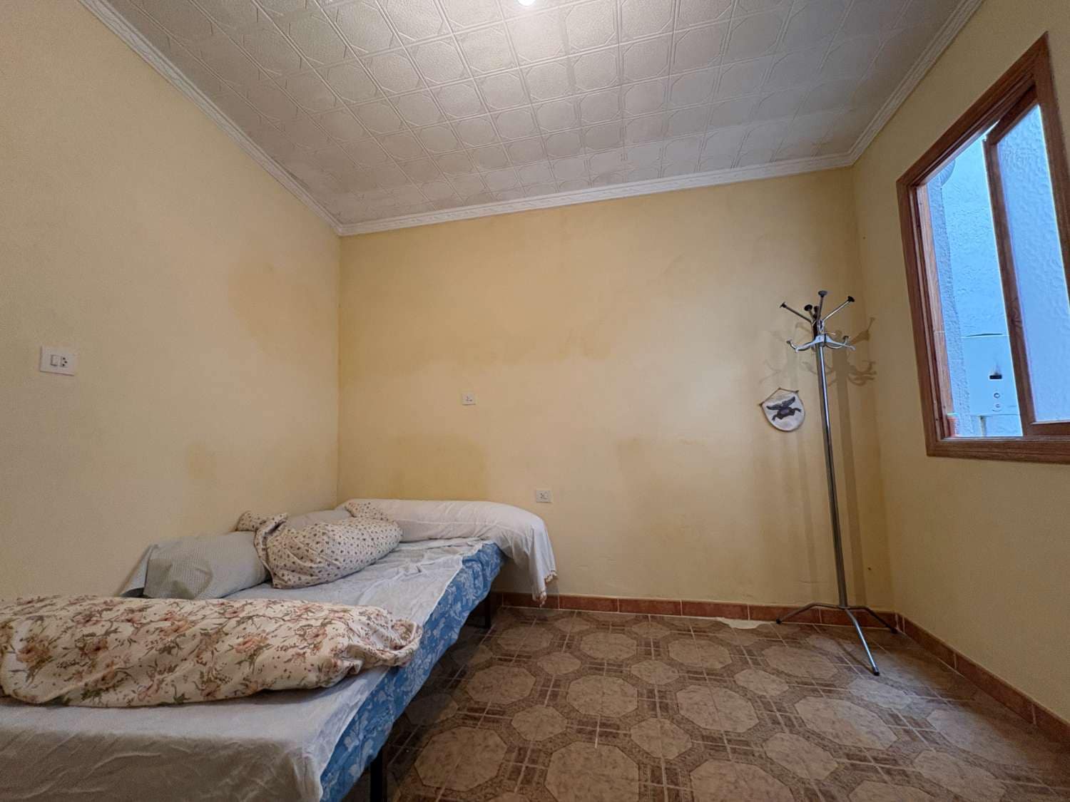 4 slaapkamer Huis te koop in Pliego met garage - € 80.000 (Ref: 10037076)