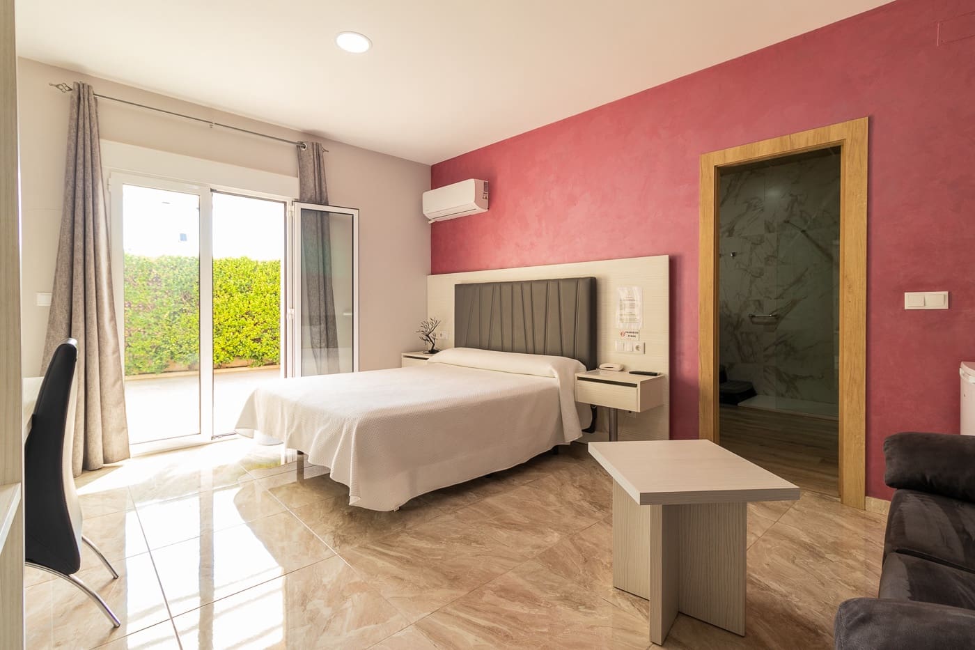 20 slaapkamer Hotel te koop in Calasparra met garage - € 1.370.000 (Ref: 10061377)
