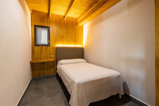 20 slaapkamer Hotel te koop in Calasparra met garage - € 1.370.000 (Ref: 10061377)