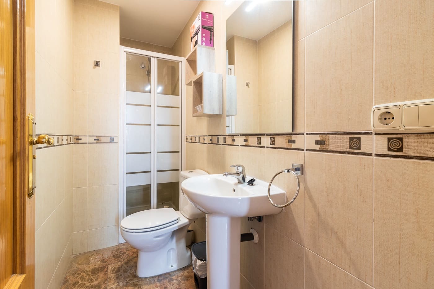 5 quarto Comercial para venda em Calasparra - 325 000 € (Ref: 10061379)