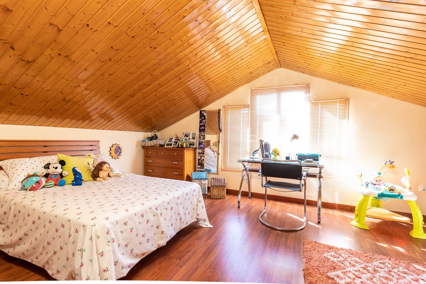 4 soveværelse Semi-Rækkehus til salg i Altorreal med swimmingpool garage - € 450.000 (Ref: 10157443)