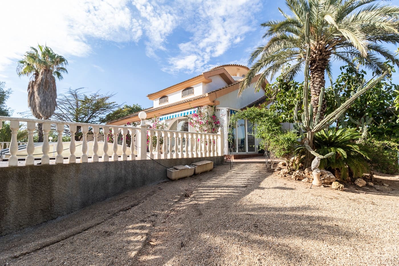 4 soveværelse Villa til salg i Alhama de Murcia med swimmingpool - € 275.000 (Ref: 10168292)