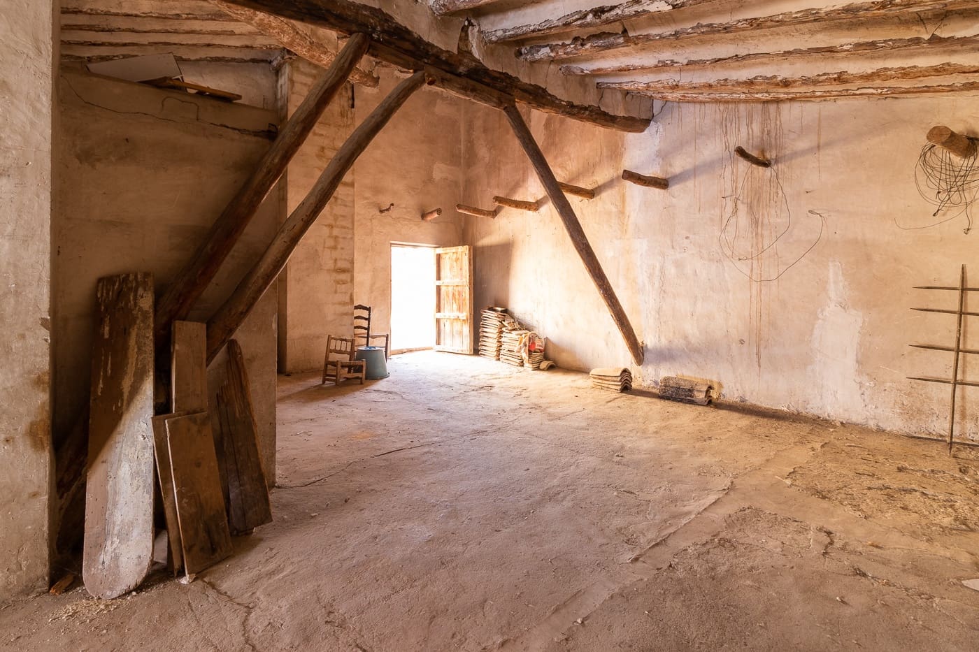 5 bedroom Townhouse for sale in Mula with garage - € 100,000 (Ref: 9144155)