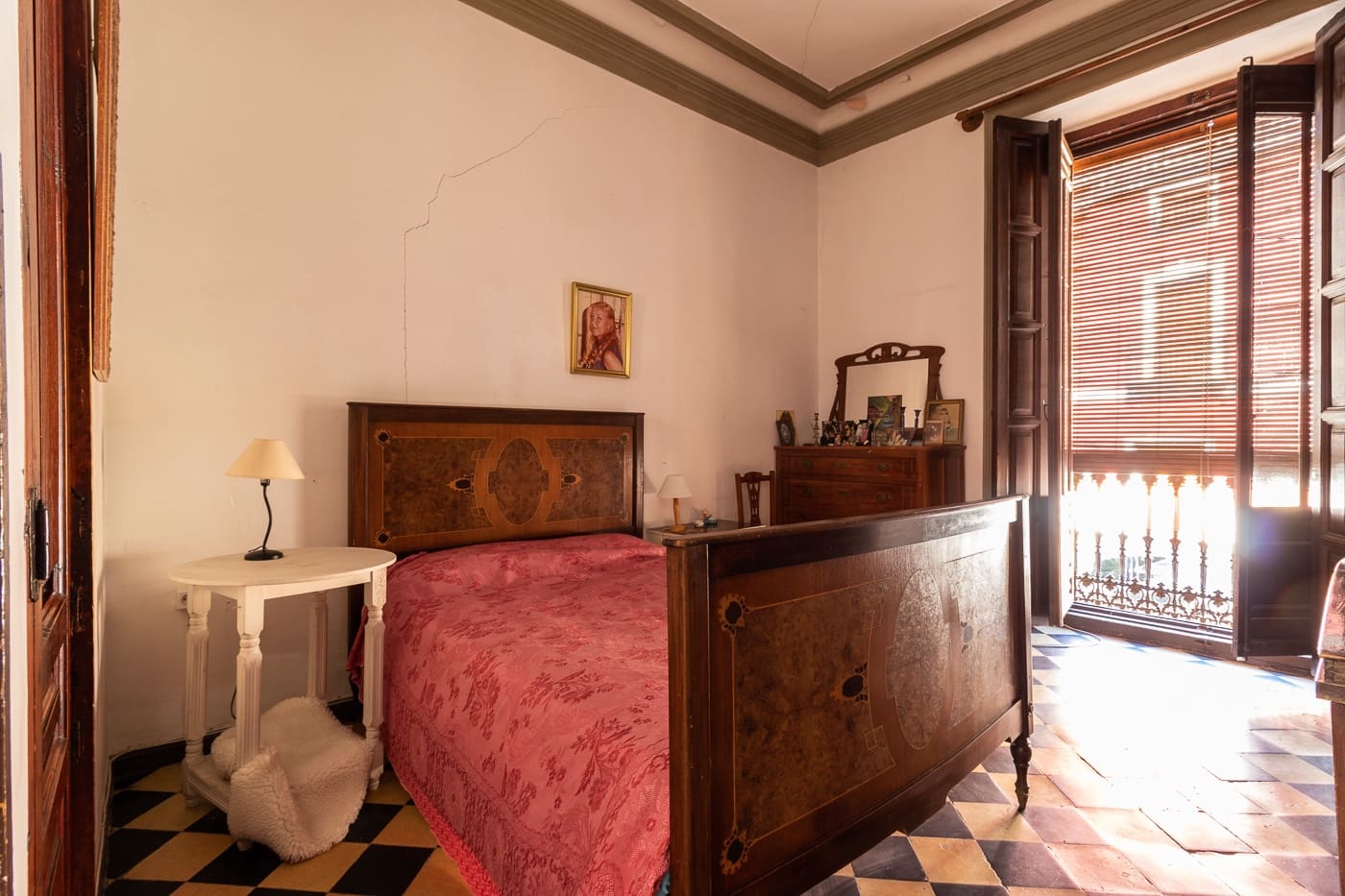 10 bedroom Townhouse for sale in Cehegin - € 650,000 (Ref: 9190893)