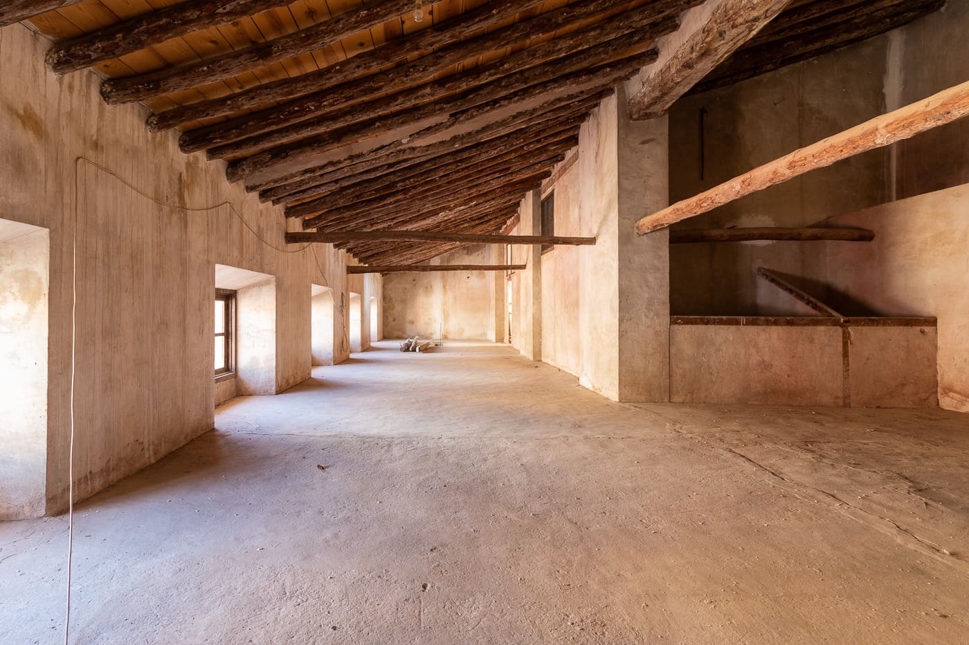 10 bedroom Townhouse for sale in Cehegin - € 650,000 (Ref: 9190893)