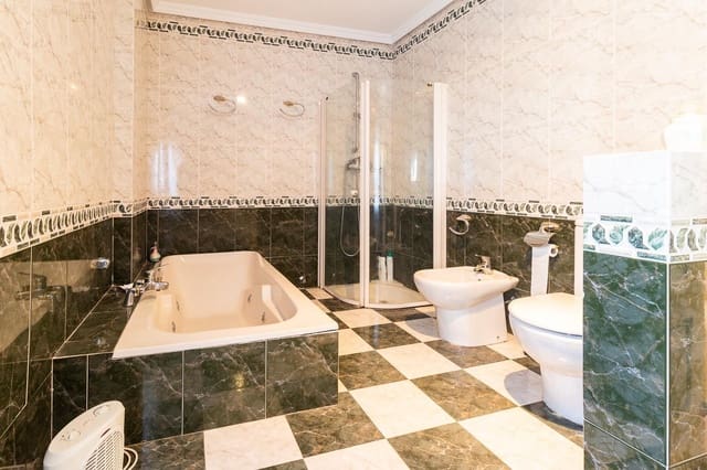 6 camera da letto Villa in vendita in Caravaca de la Cruz con piscina - 575.000 € (Rif: 9197571)