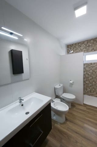 5 soveværelse Villa til salg i Bullas med swimmingpool garage - € 400.000 (Ref: 9206328)