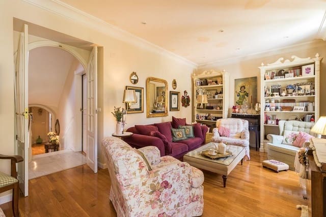 4 bedroom Townhouse for sale in Mula - € 165,000 (Ref: 9246447)