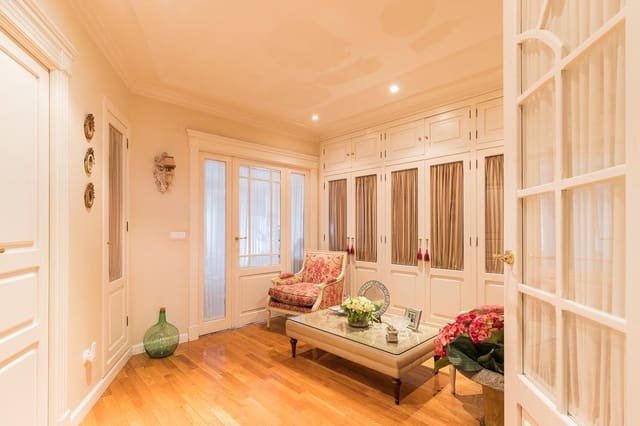 4 bedroom Townhouse for sale in Mula - € 165,000 (Ref: 9246447)