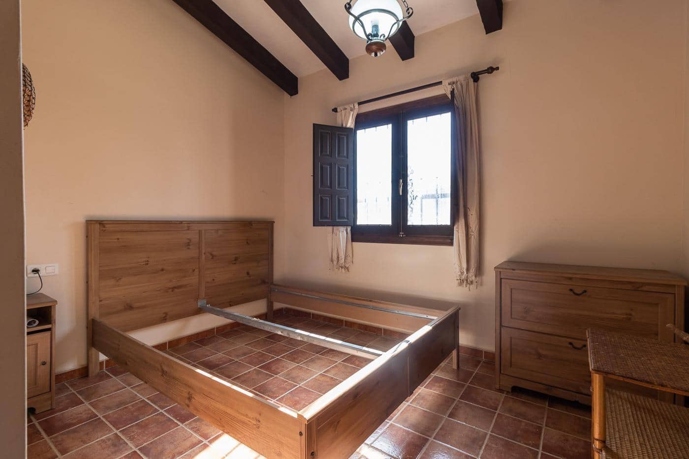 3 makuuhuone Omakotitalo myytävänä paikassa Mula - 175 000 € (Ref: 9256856)