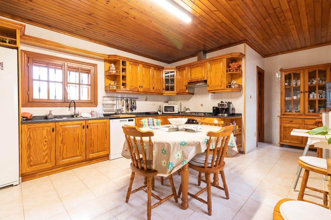 4 Zimmer Villa zu verkaufen in Mazarron - 635.000 € (Ref: 9256857)