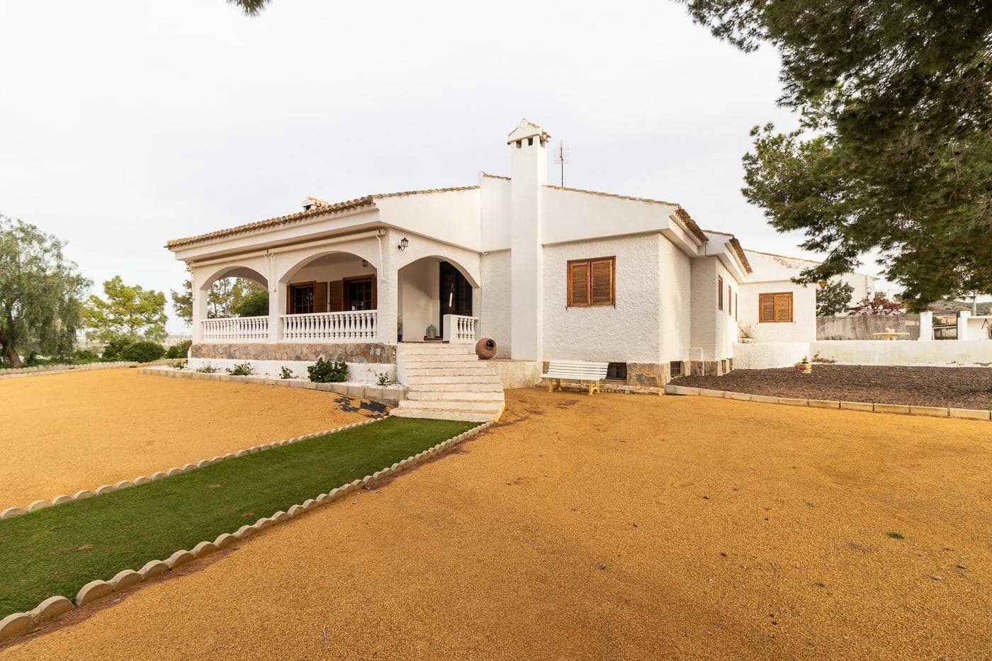 4 Zimmer Villa zu verkaufen in Mazarron - 635.000 € (Ref: 9256857)