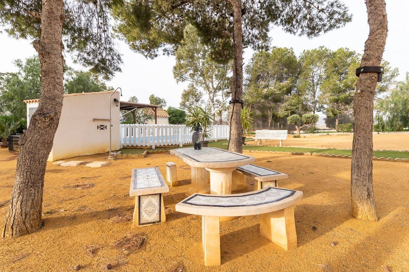 4 Zimmer Villa zu verkaufen in Mazarron - 635.000 € (Ref: 9256857)