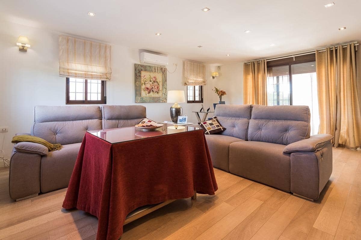 4 soveværelse Villa til salg i Mula - € 420.000 (Ref: 9256861)