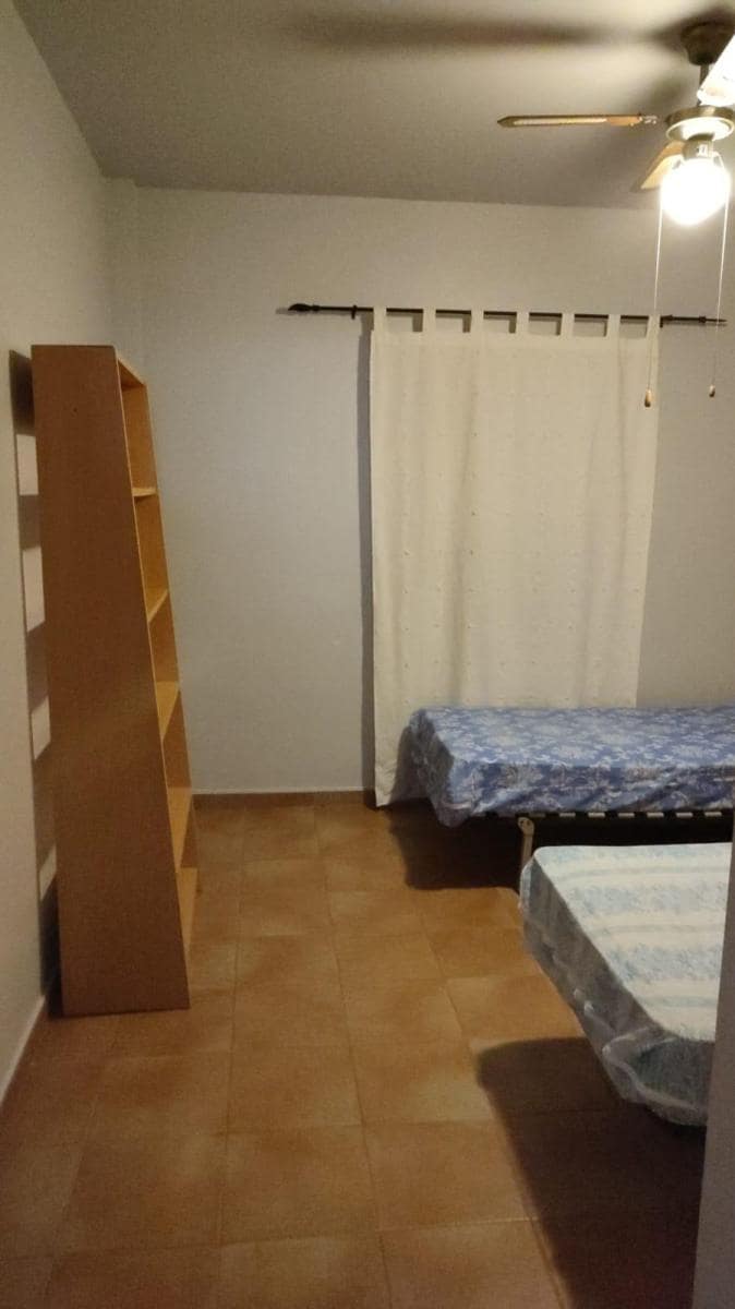 8 soverom Hus til salgs i El Nino - € 350 000 (Ref: 9256862)