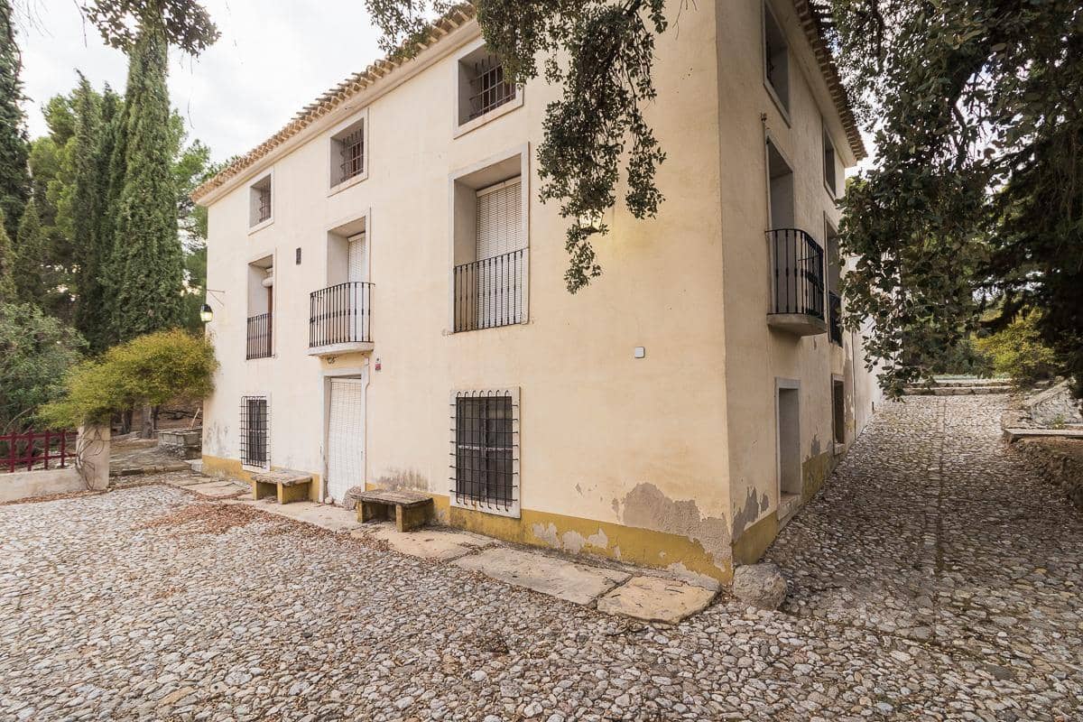 9 soveværelse Byhus til salg i El Nino - € 550.000 (Ref: 9269246)