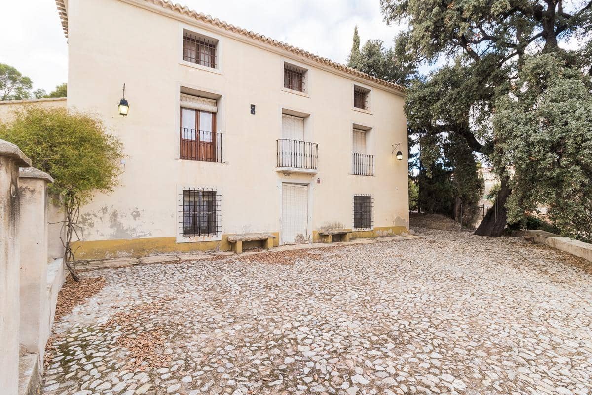 9 soveværelse Byhus til salg i El Nino - € 550.000 (Ref: 9269246)