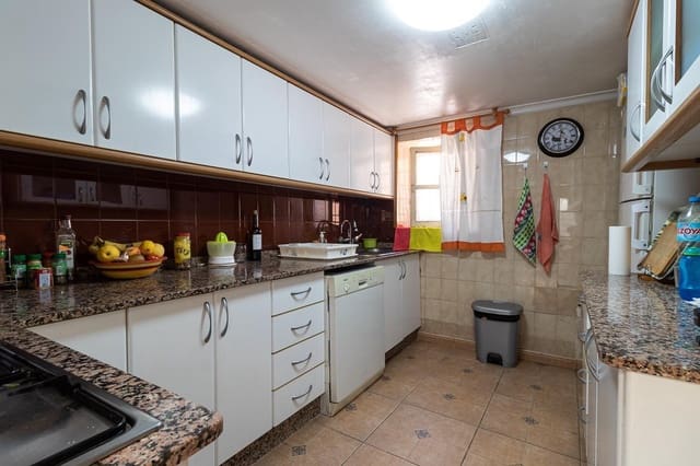 7 bedroom Townhouse for sale in Pliego - € 95,000 (Ref: 9269248)