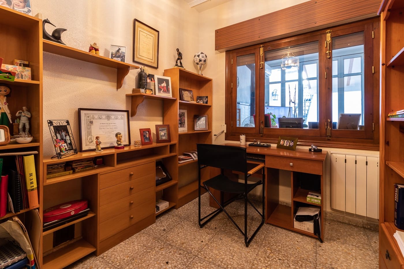 6 soverom Kjedet enebolig til salgs i Mula med garasje - € 210 000 (Ref: 9300736)