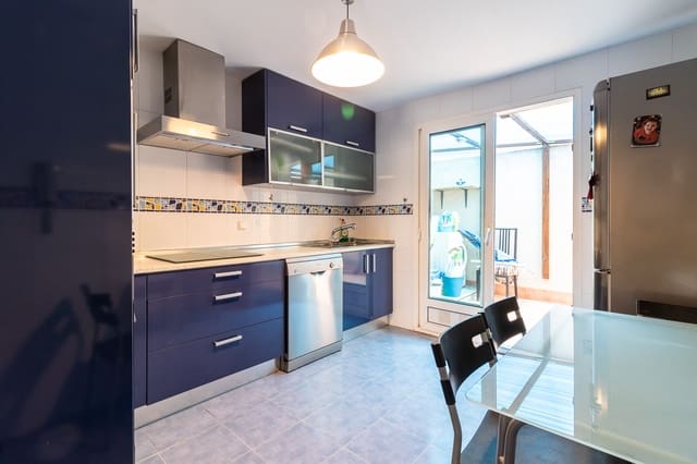 4 slaapkamer Flat te koop in Pliego - € 150.000 (Ref: 9308370)