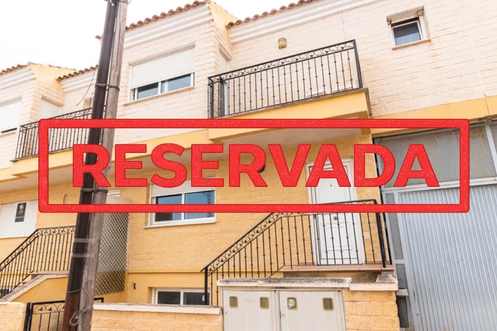 4 bedroom Flat for sale in Pliego - € 150,000 (Ref: 9308370)