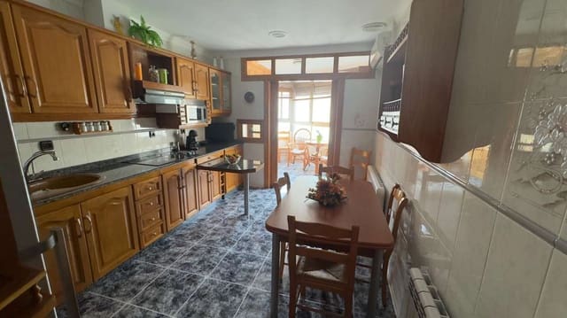 3 slaapkamer Flat te koop in Pliego met garage - € 100.000 (Ref: 9308371)