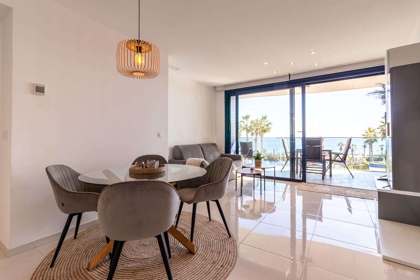 Apartamento de 2 habitaciones en Torrevieja en venta con garaje - 420.000 € (Ref: 9393895)