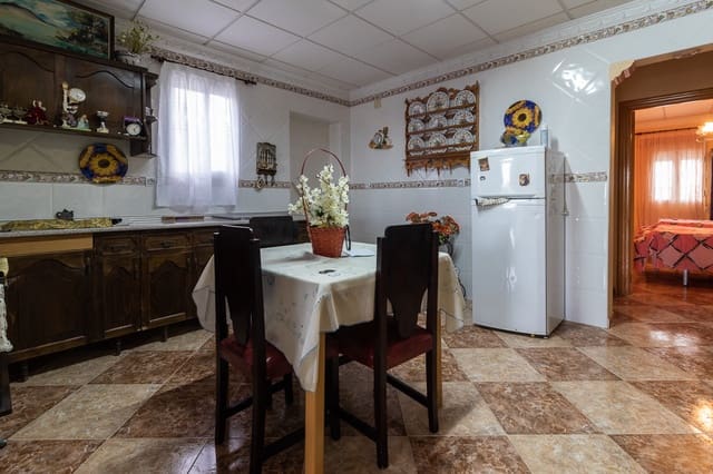 4 quarto Moradia para venda em Mula - 300 000 € (Ref: 9393897)