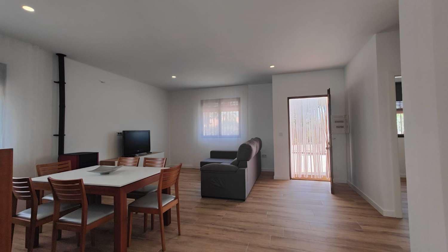 Finca/Casa Rural de 2 habitaciones en Pliego en venta - 147.000 € (Ref: 9453162)