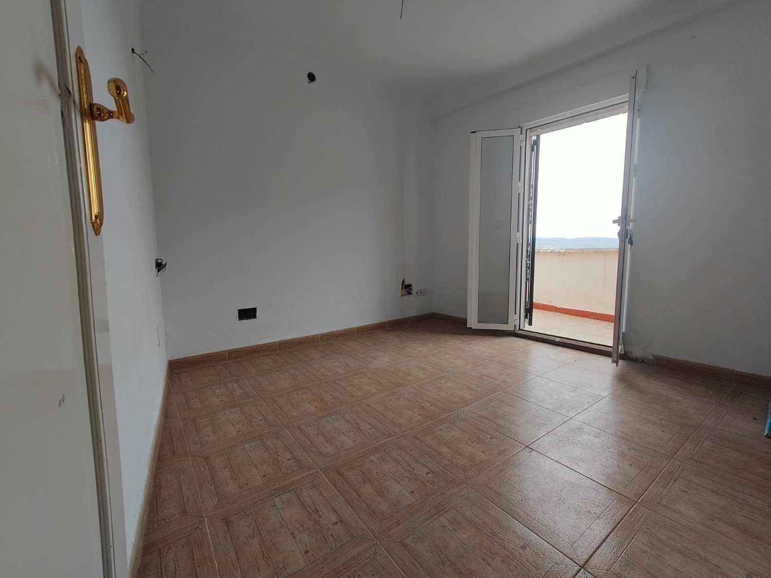 Casa de 2 habitaciones en Pliego en venta - 29.950 € (Ref: 9472767)