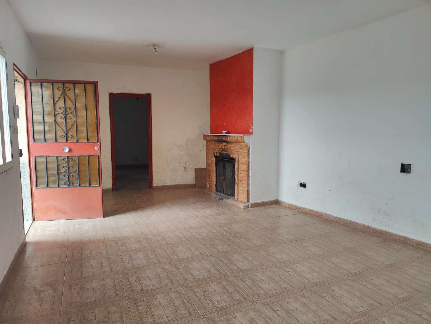Casa de 2 habitaciones en Pliego en venta - 29.950 € (Ref: 9472767)