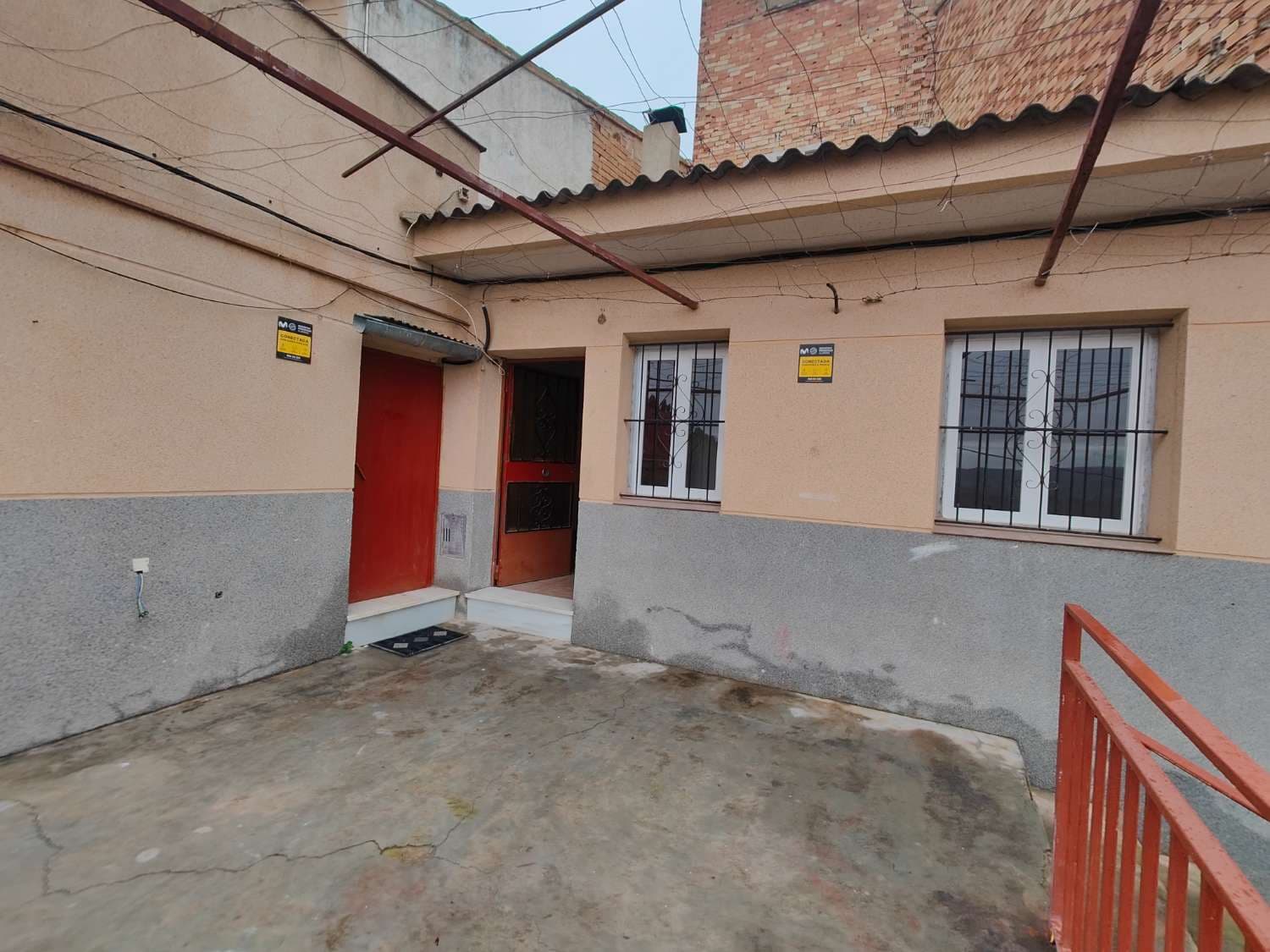 Casa de 2 habitaciones en Pliego en venta - 29.950 € (Ref: 9472767)