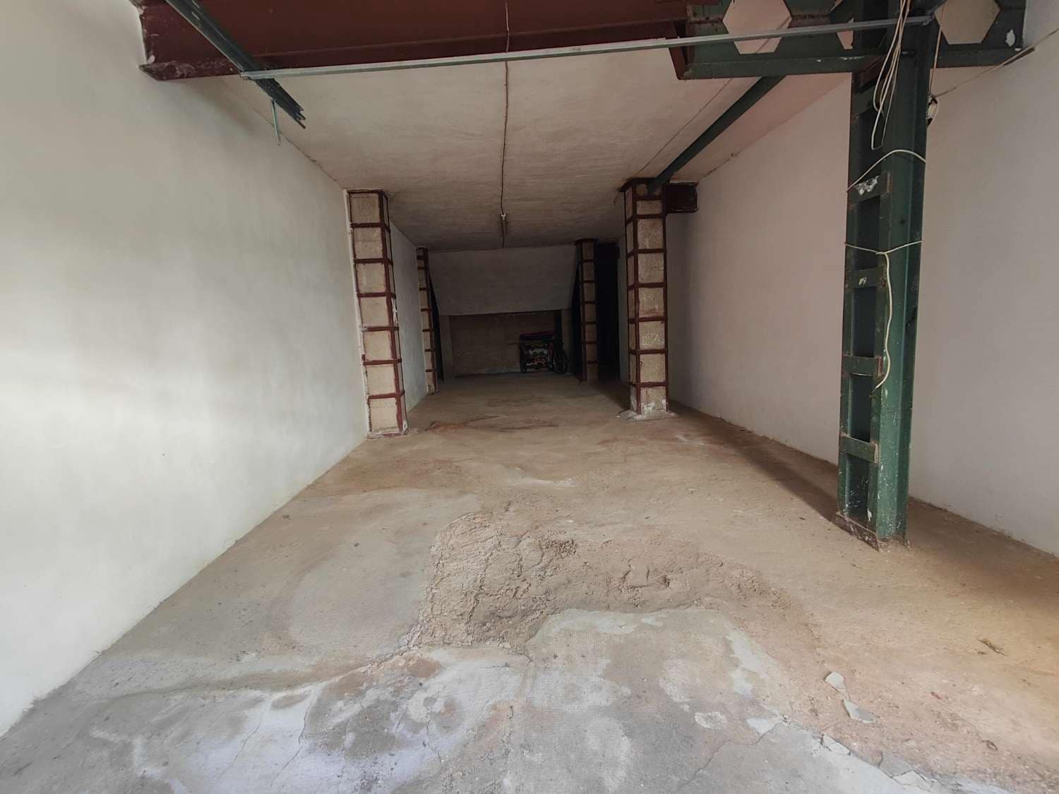 Garage til salg i Pliego - € 45.000 (Ref: 9537251)