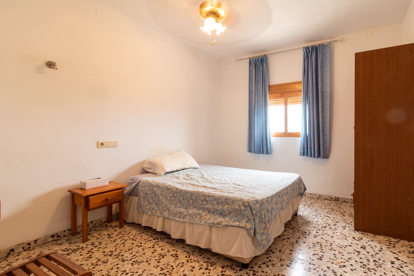 4 bedroom Townhouse for sale in Mula - € 90,000 (Ref: 9582451)