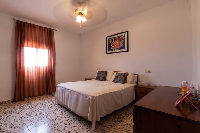 4 sovrum Hus till salu i Mula - 90 000 € (Ref: 9582451)