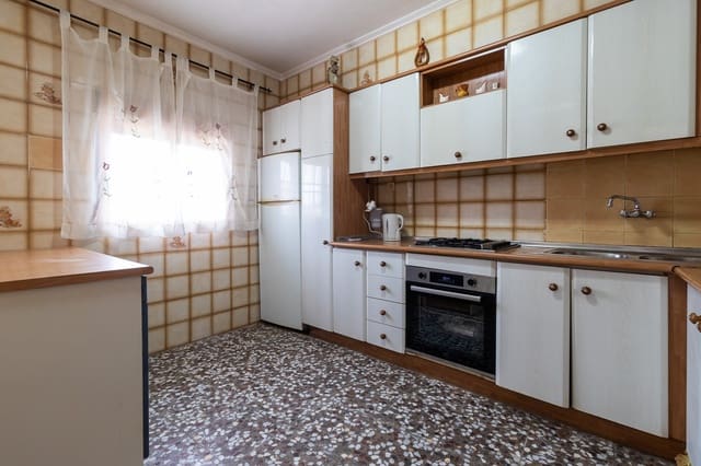 4 sovrum Hus till salu i Mula - 90 000 € (Ref: 9582451)