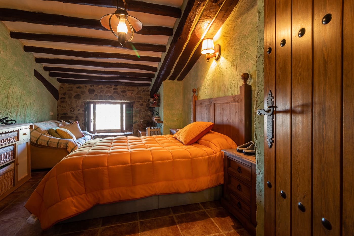 Chalet de 4 habitaciones en Cehegín en venta con garaje - 400.000 € (Ref: 9658459)