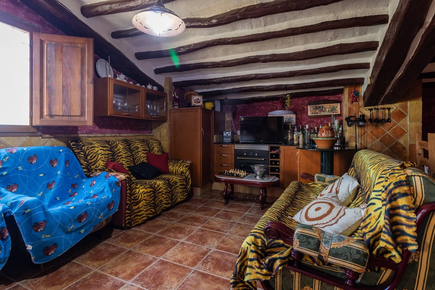 Chalet de 4 habitaciones en Cehegín en venta con garaje - 400.000 € (Ref: 9658459)