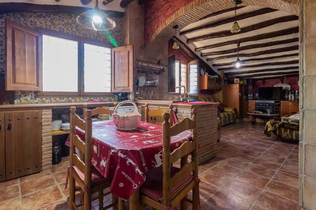 4 soveværelse Villa til salg i Cehegín med garage - € 400.000 (Ref: 9658459)