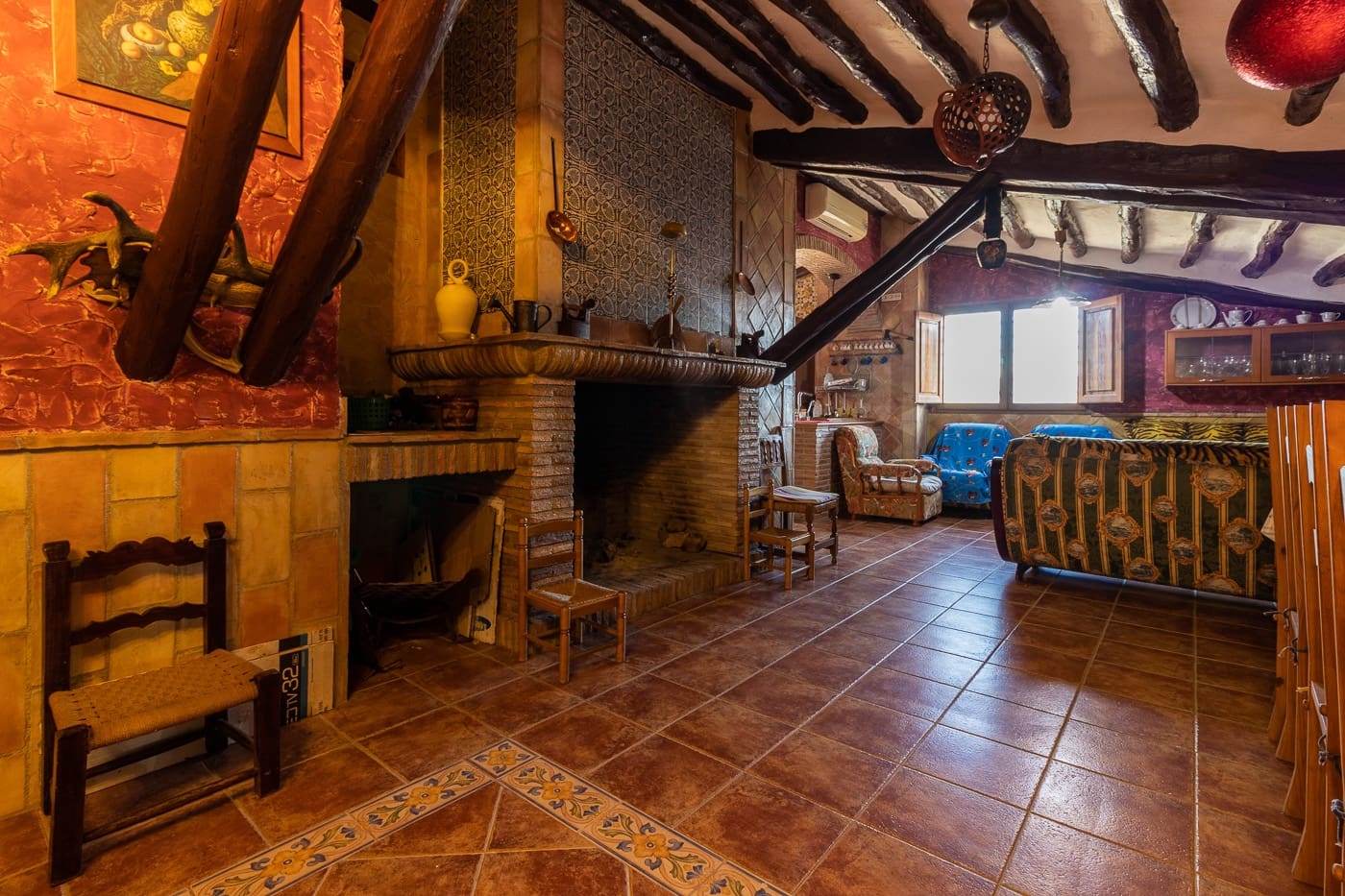 Chalet de 4 habitaciones en Cehegín en venta con garaje - 400.000 € (Ref: 9658459)