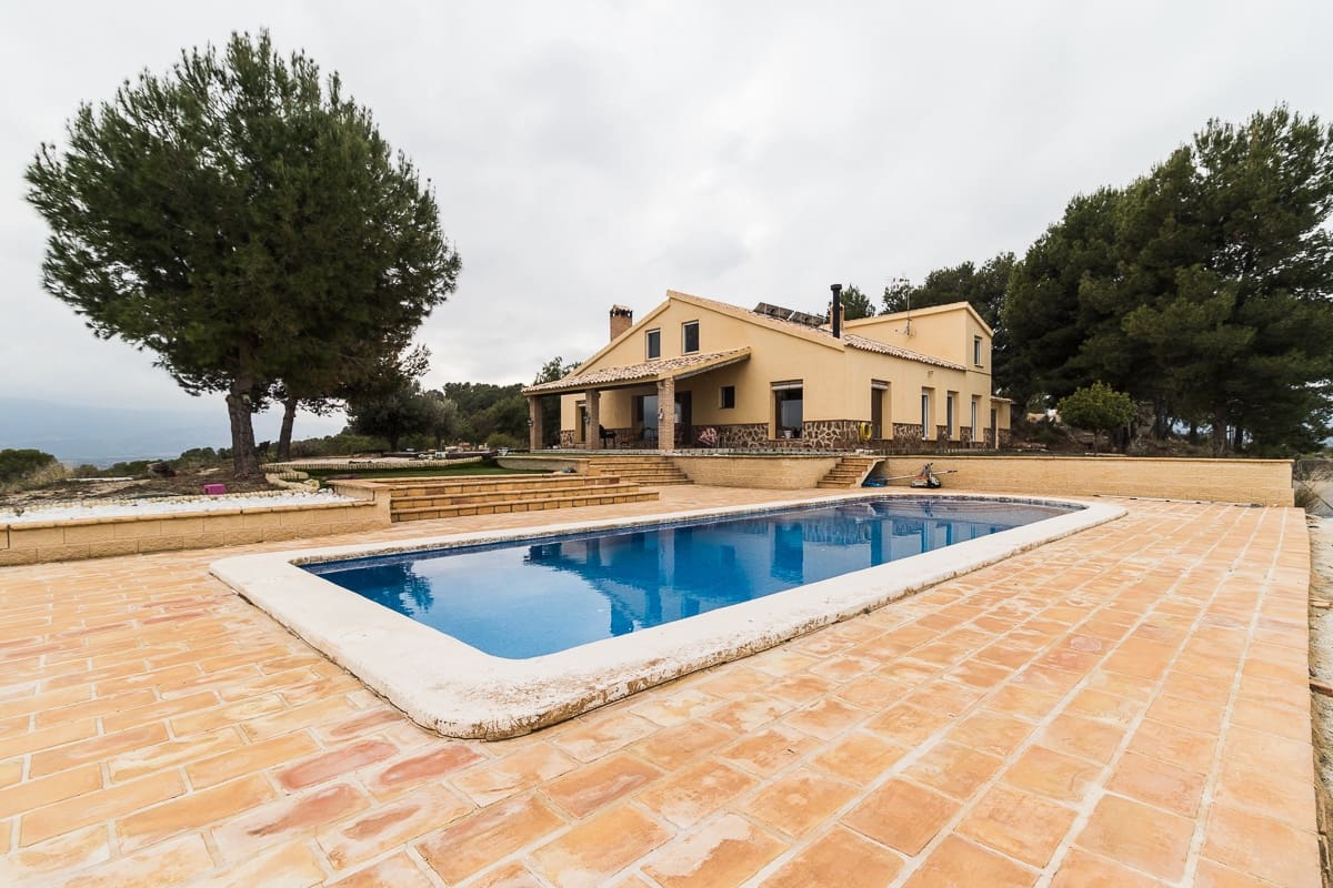 8 sypialnia Willa na sprzedaż w Mula - 355 000 € (Ref: 9755426)