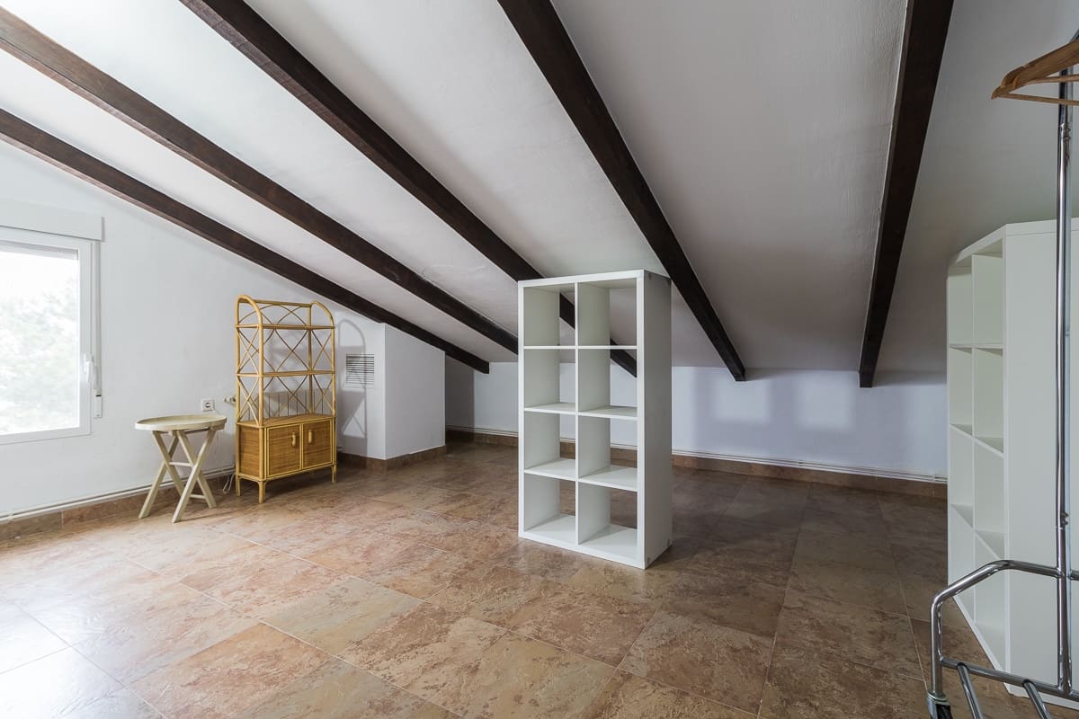 8 sypialnia Willa na sprzedaż w Mula - 355 000 € (Ref: 9755426)