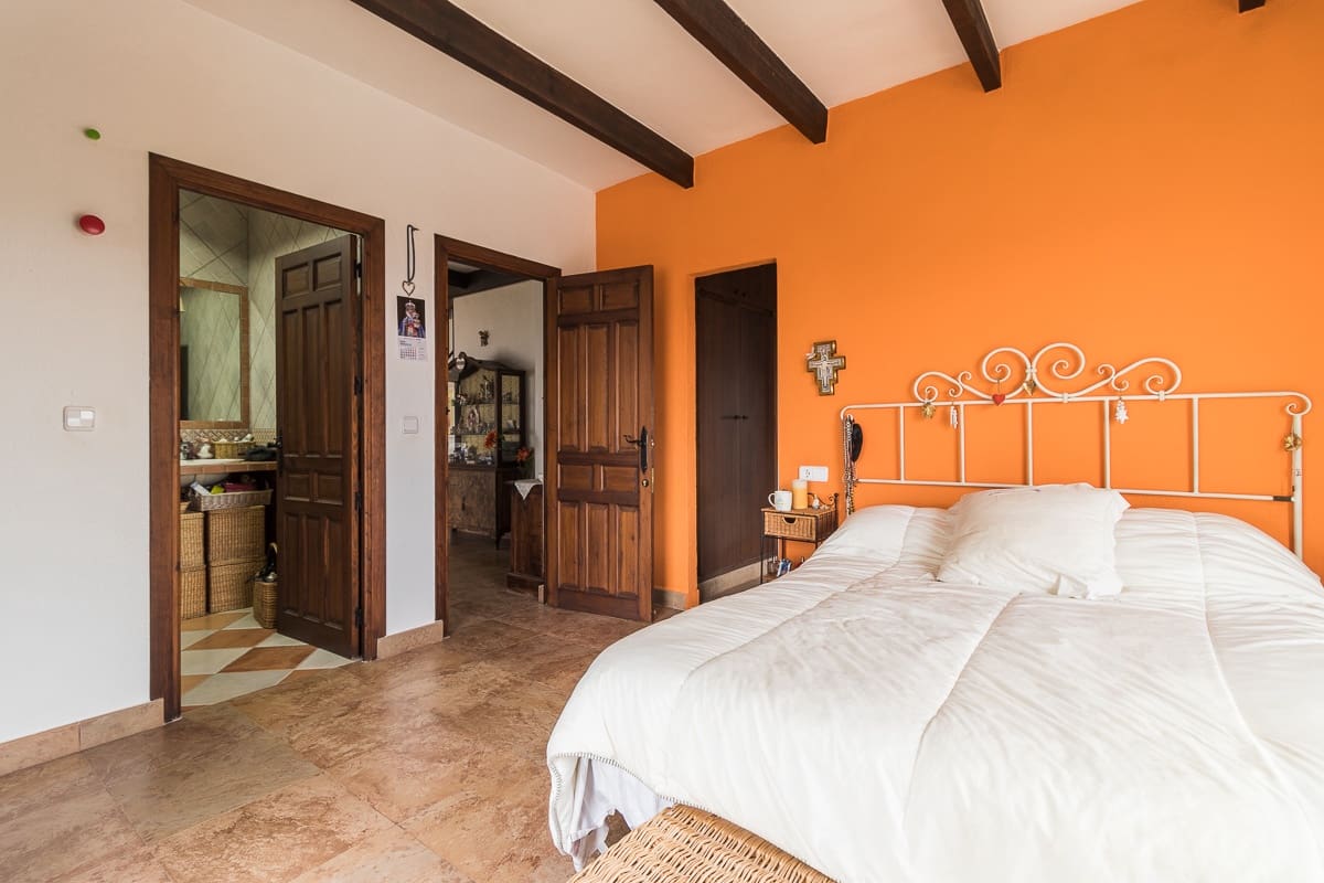 8 sypialnia Willa na sprzedaż w Mula - 355 000 € (Ref: 9755426)