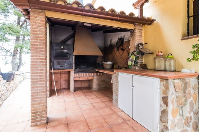 8 sypialnia Willa na sprzedaż w Mula - 355 000 € (Ref: 9755426)