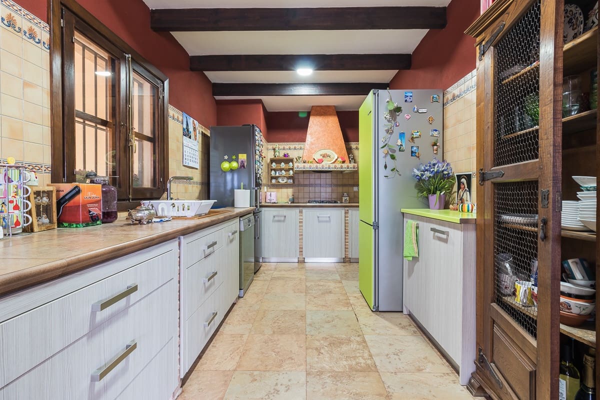 8 sypialnia Willa na sprzedaż w Mula - 355 000 € (Ref: 9755426)