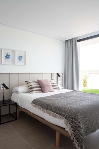 4 sypialnia Willa na sprzedaż w Orihuela z basenem - 1 160 000 € (Ref: 9777770)