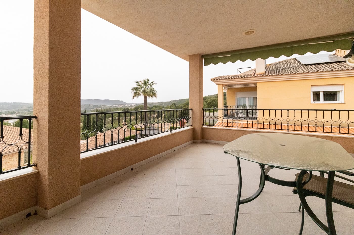 Chalet de 5 habitaciones en Caravaca de la Cruz en venta con piscina garaje - 550.000 € (Ref: 9794303)